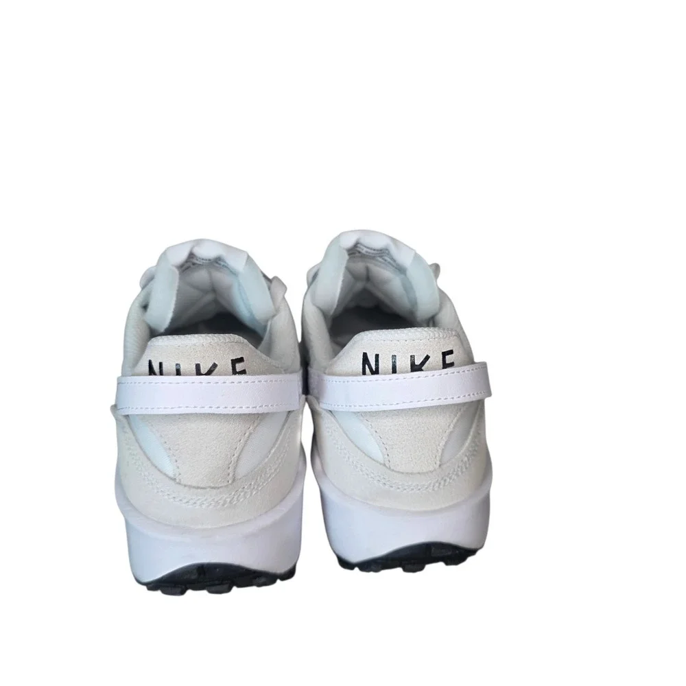 Nike Waffle Debut Sneaker Shoes Womens 10 White DH9523-100 Running Lace Up NWB